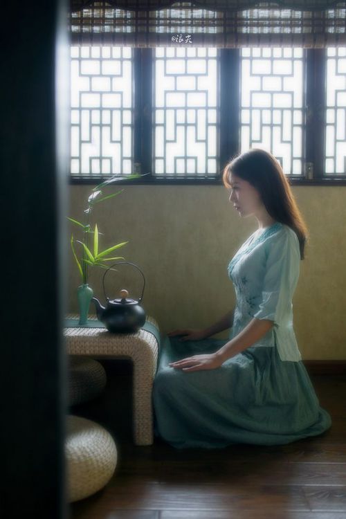 青少年篮球赛事加强纪律管理保障赛事顺利进行，青少年篮球邀请赛